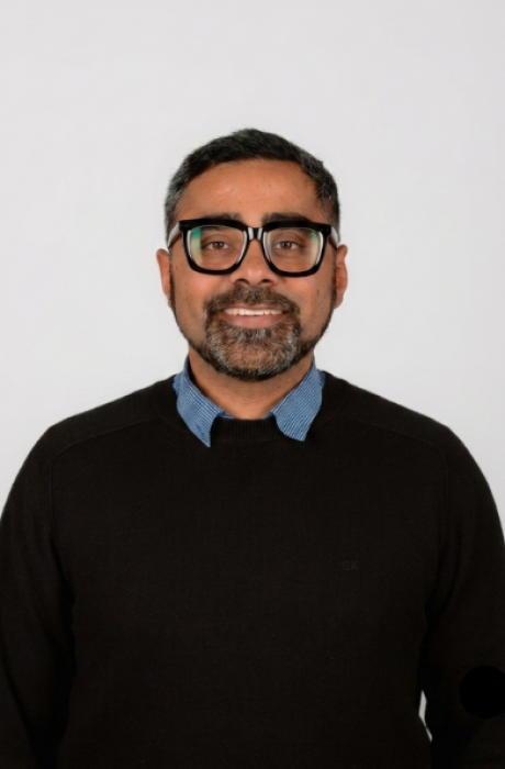 Dr Waleed Bukhari